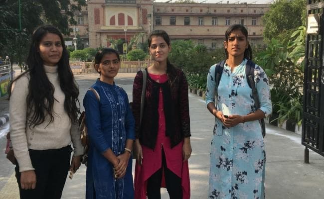 राजस्थान विधानसभा चुनाव 2018 :पार्टियां युवा मतदाताओं पर डाल रही डोरे, लोगों की पसंद पार्टी नहीं, काम करने वाले उम्मीदवार