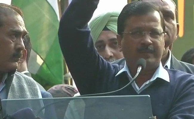 #FarmersMarch : केजरीवाल बोले - केंद्र ने किसानों की मांगें नहीं मानी, तो आ जायेगी कयामत