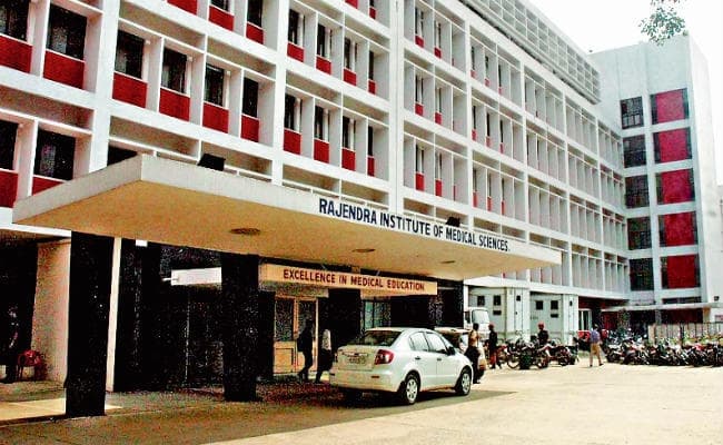 रांची रिम्स : 500 से ज्यादा दिल के मरीज कर रहे ओपेन हार्ट सर्जरी का इंतजार, जानें कहां आ रही अड़चन