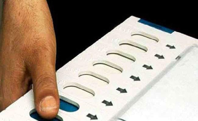 कोलेबिरा उपचुनाव : हेमंत ने किया मेनन का समर्थन, कांग्रेस देगी उम्मीदवार