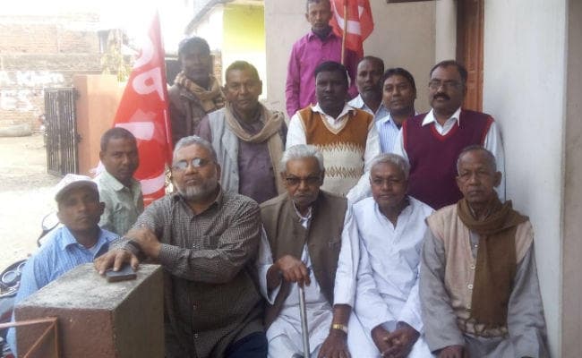 गोमिया : पहले आदर्शवाद की, अब लूटवाद की हो रही राजनीति : ओमीलाल आजाद