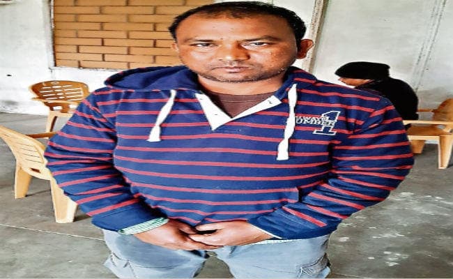 दो हजार के 104 जाली नोट के साथ रांची रेलवे स्टेशन से युवक गिरफ्तार