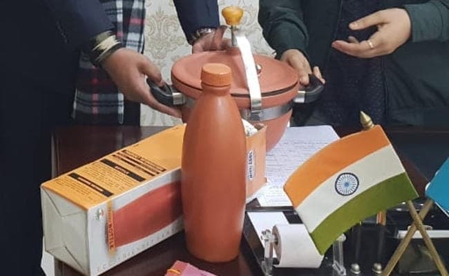 ‘मिट्टी युक्त, प्लास्टिक मुक्त’ बनेगा झारखंड, हर जिले में 5,000 लोगों को मिलेगा रोजगार