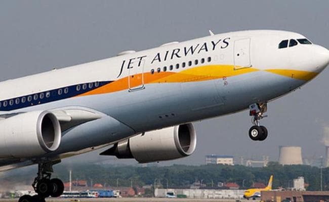 वित्तीय संकट की वजह से सात खाड़ी मार्गों से सेवा बंद करेगी जेट एयरवेज