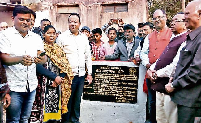 रांची : बिरसा मुंडा स्मृति पार्क के अंदर रहने वालों को फ्लैट बनाकर देगी सरकार