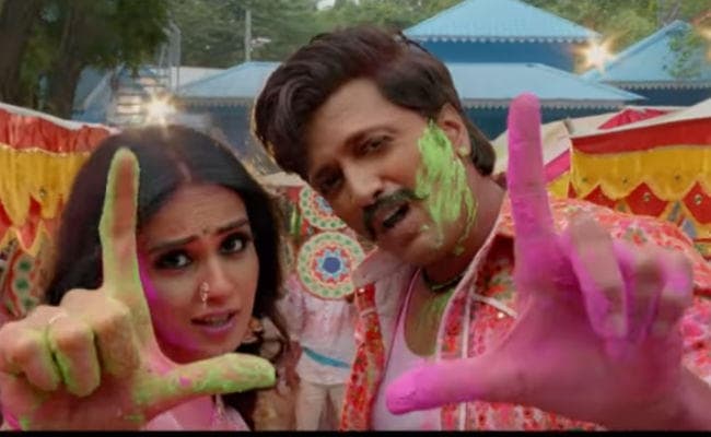 रितेश देशमुख पत्‍नी जेनेलिया संग यूं करने जा रहे हैं वापसी, वीडियो हुआ वायरल