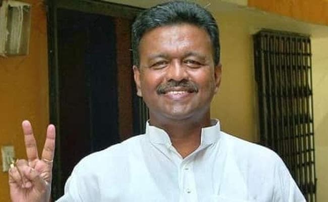 फिरहाद हकीम बने कोलकाता के नये मेयर, BJP की मीना देवी को 5 के मुकाबले 121 वोट से हराया