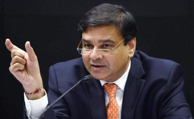 RBI गवर्नर उर्जित पटेल की अध्यक्षता में मौद्रिक नीति समीक्षा के लिए बैठक शुरू