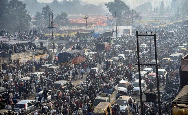 ”गोहत्या” के बाद बुलंदशहर में भारी हिंसा, इंस्पेक्टर सहित दो की मौत, एसआईटी जांच के आदेश