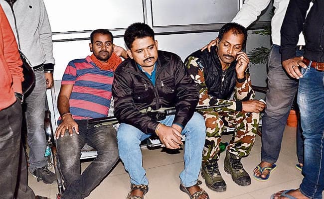 पटना : अपराधियों ने पीछे से किया वार, शहीद हुए मुकेश सिंह, आज गार्ड ऑफ ऑनर के साथ दी जायेगी अंतिम विदाई