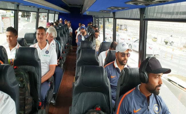 INDvsAUS टेस्ट सीरीज : ऑस्ट्रेलियाई मीडिया के निशाने पर टीम इंडिया, लिखा- डरपोक चमगादड़