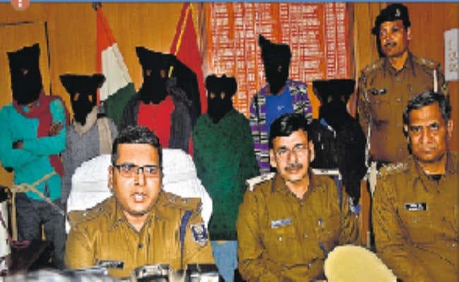 भागलपुर : ट्रक चालक और खलासी बन लुटेरों की तलाश में निकली पुलिस, छह गिरफ्तार
