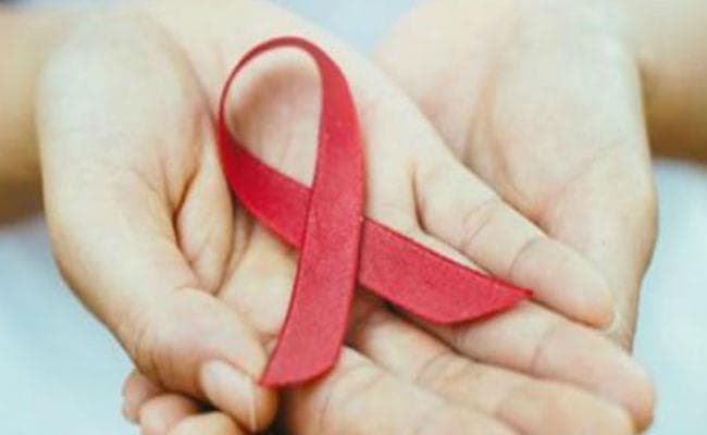 एचआईवी होने के बाद नौकरी से निकाली गयी महिला को मिला न्याय