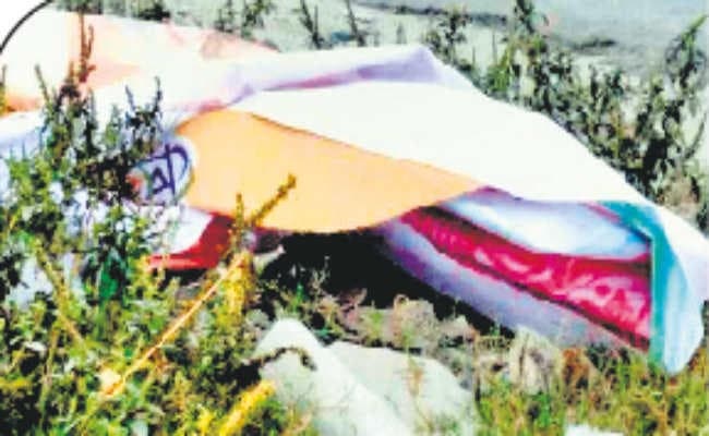 कोलकाता : रथयात्रा को लेकर  गरमाने लगी है राज्य की राजनीति, अमित शाह के बैनर और पोस्टर फाड़ने का आरोप