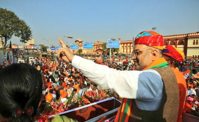 पांच राज्यों में चुनाव प्रचार के बाद सोमनाथ की शरण में अमित शाह