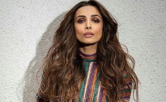 मलाइका अरोड़ा की ड्रेस का उड़ा मजाक, अर्जुन कपूर ने दिया ऐसा रियेक्‍शन...