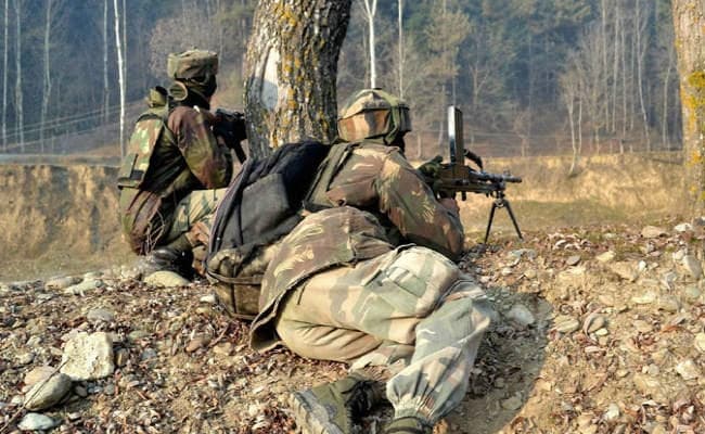 पाक सैनिकों ने किया संघर्ष विराम का उल्लंघन, सेना और बीएसएफ का जवान शहीद