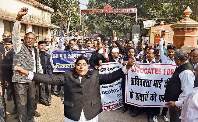 पटना : हाईकोर्ट वकील हत्याकांड में ताजुद्दीन पर टिकी शक की सूई, हत्या से पहले हो गया अंडरग्राउंड