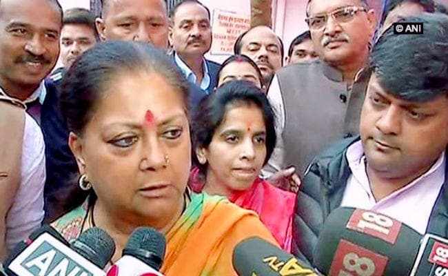 मुख्यमंत्री राजे ने चुनाव आयोग से शरद यादव की टिप्पणी पर संज्ञान लेने का किया आग्रह, कहा- यह सभी महिलाओं का अपमान