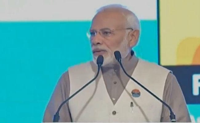 भगोड़े आर्थिक अपराधियों को कहीं छुपने नहीं देगी मोदी सरकार