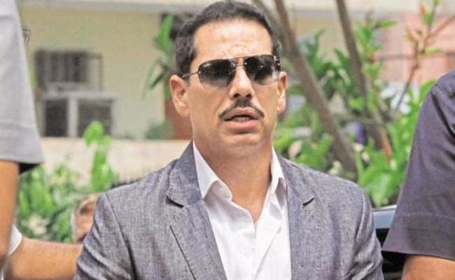 वाड्रा की कंपनियों से जुड़े तीन लोगों पर ईडी के छापे, कांग्रेस ने कहा - बदले की भावना से कार्रवाई