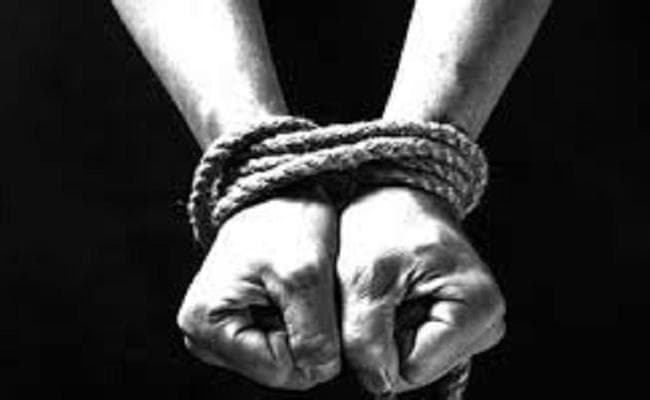 बिहार : घर से निकली दो किशोरियों का अपहरण, एफआईआर दर्ज