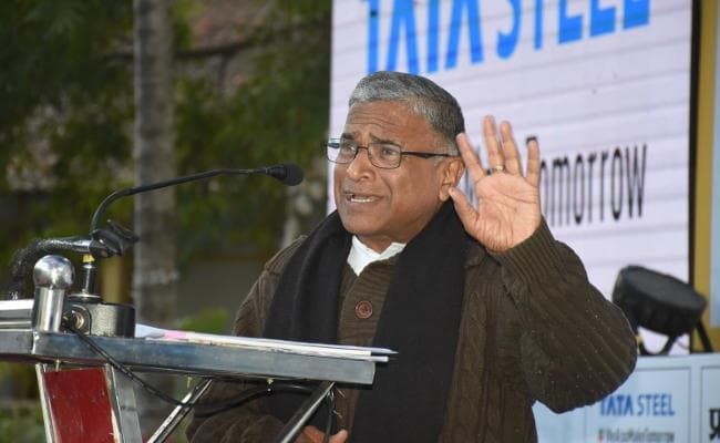 Jharkhand Literary Meet 2018 में बोले हरिवंश, गांधी जरूरी हैं, हमारी मजबूरी हैं
