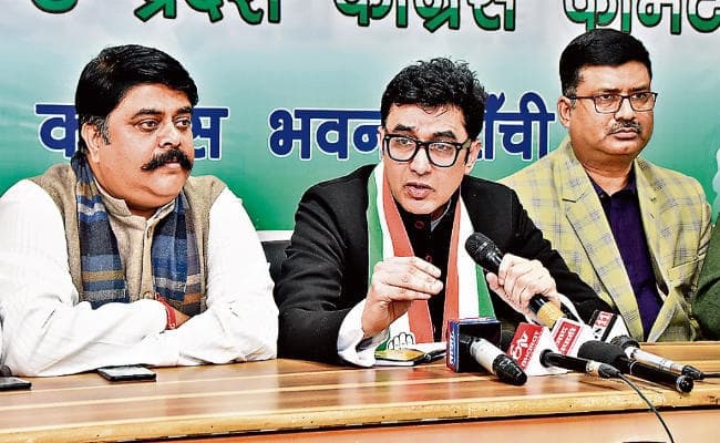 रांची : एनोस को चुनाव प्रभावित करने के लिए मदद कर रही है सरकार : डॉ अजय कुमार