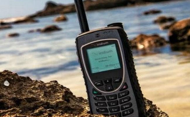 एक लाख में खरीद सकेंगे सेटेलाइट मोबाइल फोन, बीएसएनएल ने किया है लांच, जानें कॉल रेट और इसके फायदों के बारे में