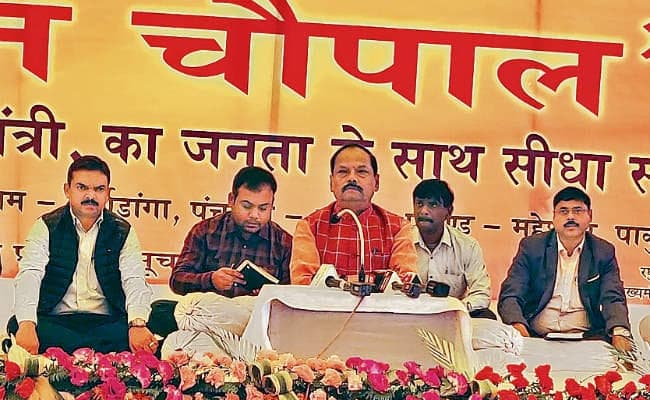 सीएम ने शिबू व हेमंत सोरेन पर साधा निशाना, कहा, संताल की रहनुमाई का दावा करने वाले 3 पूर्व सीएम ने सिर्फ पॉकेट गर्म किया