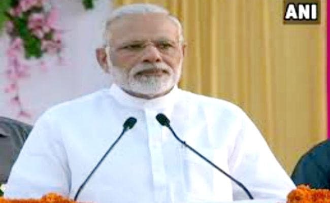 संसद का शीतकालीन सत्र : PM मोदी ने कहा, सार्वजनिक महत्व के मुद्दों पर जनभावना का सम्मान करते हुए साथ दें सदस्य, देखें वीडियो