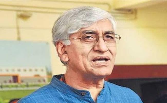 Live छत्तीसगढ़ : सरकार विरोधी लहर में जीत गयी कांग्रेस, सीएम पद के नेताआें के लिए लगने लगे कयास