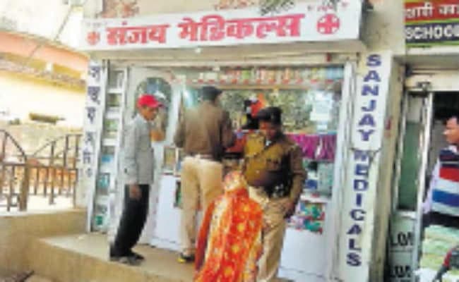 दवा व्यवसायी हत्याकांड. आरोपित की दोनों बहनों के घर में तलाशी, 72 घंटे बाद भी केशव का नहीं मिला सुराग