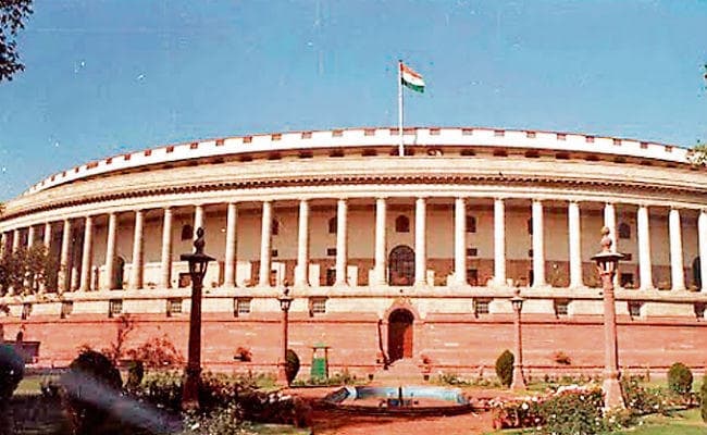 आतंकियों ने 17 साल पहले लोकतंत्र के मंदिर पर किया था हमला, बरसी आज