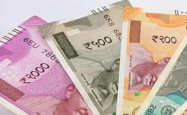 नेपाल में अब नहीं चलेंगे भारत के 200, 500 और 2000 रुपये के बड़े नोट