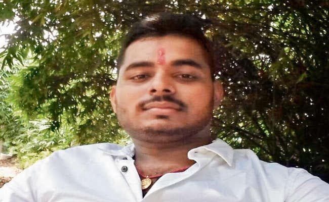 पटना  :  सिपाही को गोली मारने के बाद उज्ज्वल ने मुचकुंद को दी थी फोन पर जानकारी