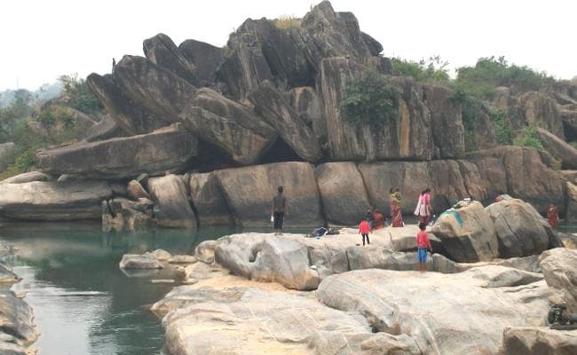 IN PICS : गुमला में नागफेनी की अद्भुत प्राकृतिक छटा का लें मजा