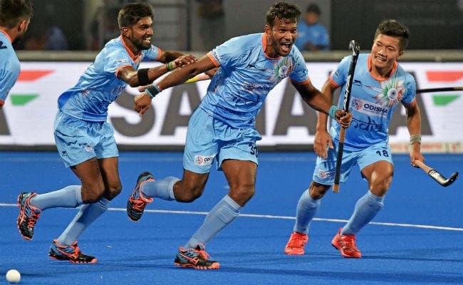 पदक जीतने के लिये अभी भारतीय हॉकी टीम को और सुधार करना होगा : चार्ल्सवर्थ