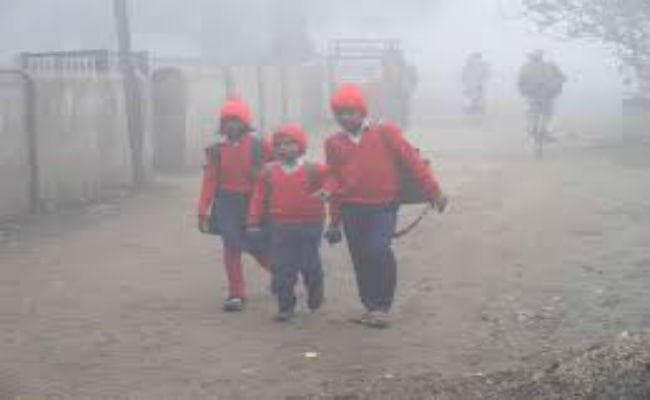 ठंड का कहर : पटना के स्कूलों के समय में हुआ बदलाव, 9:30 बजे से लगेगी कक्षा