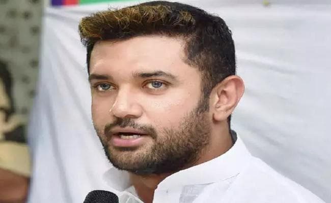 बिहार एनडीए में सीट बंटवारे पर कलह तेज, कुशवाहा के अलग होने के बाद अब लोजपा ने दिखाई आंख