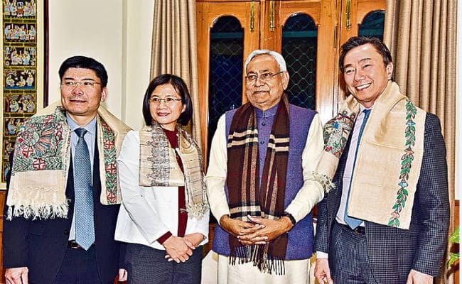 पटना : सीएम से मिले राजदूत, वियतनाम आने का दिया न्योता