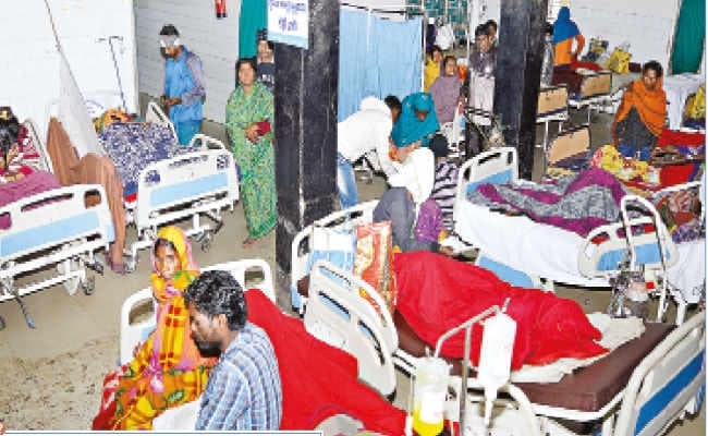 जमशेदपुर :  दिनभर होती रही रिमझिम बारिश, घरों से नहीं निकले लोग, एमजीएम में बढ़ी मरीजों की संख्या