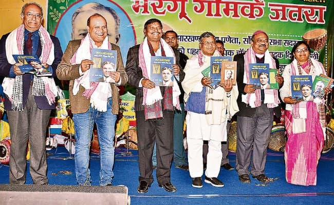 रांची : जयपाल सिंह मुंडा के संत पॉल्स स्कूल रांची से इंग्लैंड जाने के सौ वर्ष पूरे हुए