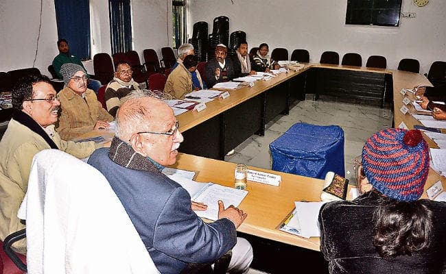 रांची : विवि में पढ़ाने वाले पीजी टॉपरों को अब प्रतिमाह मिलेंगे 15 हजार