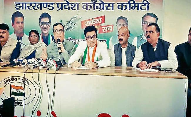 रांची : अजय माकन ने कहा, केंद्र ने सुप्रीम कोर्ट को किया गुमराह, राफेल सौदा मामले की जेपीसी से हो जांच