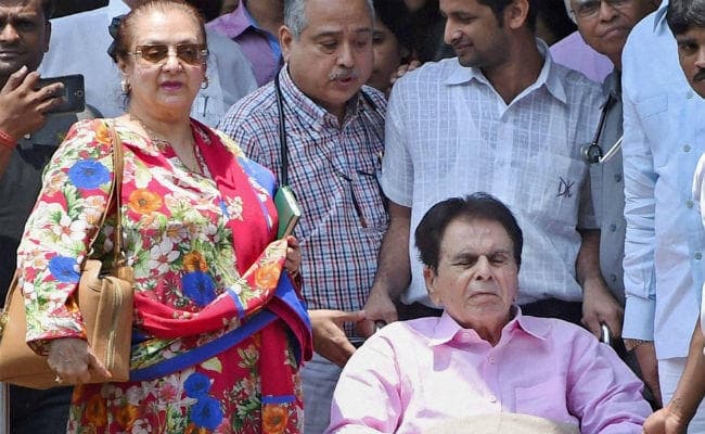 अभिनेत्री सायरा बानो के ट्वीट के बाद हरकत में आयी मुंबई पुलिस, जांच तेज