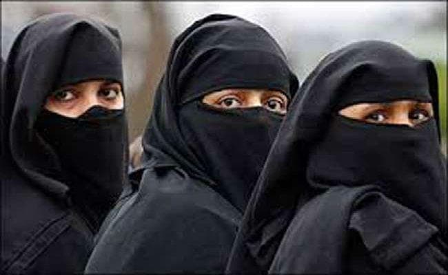 संसद में विपक्ष का हंगामा :  लोकसभा में अब 27 दिसंबर को होगी तीन तलाक संबंधी विधेयक पर चर्चा