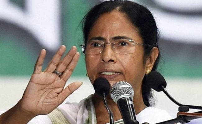 ममता सरकार का कैबिनेट विस्‍तार : तापस बने संसदीय मंत्री, सुजीत बोस को मिला दमकल विभाग