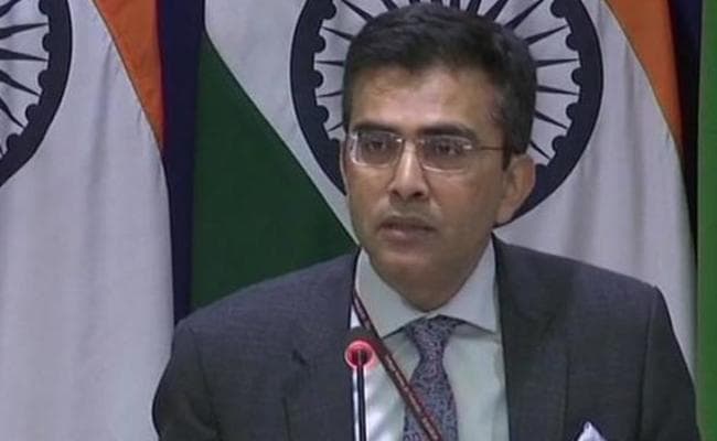 भारत ने पाक को चेताया, कहा - इमरान हमारे मामलों में दखल न दें, अपने काम से मतलब रखें