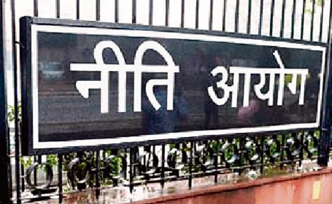 सिविल सेवा : घटेगी उम्र सीमा, 30 की जगह 27 साल करने की सिफारिश